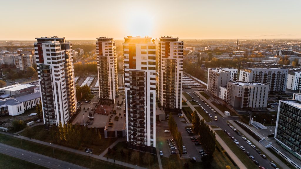 apartment-architecture-buildings-681331 how to prospect for apartments